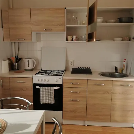 Διαμέρισμα Smilteles With Balcony, Self-check In, Free Parking *